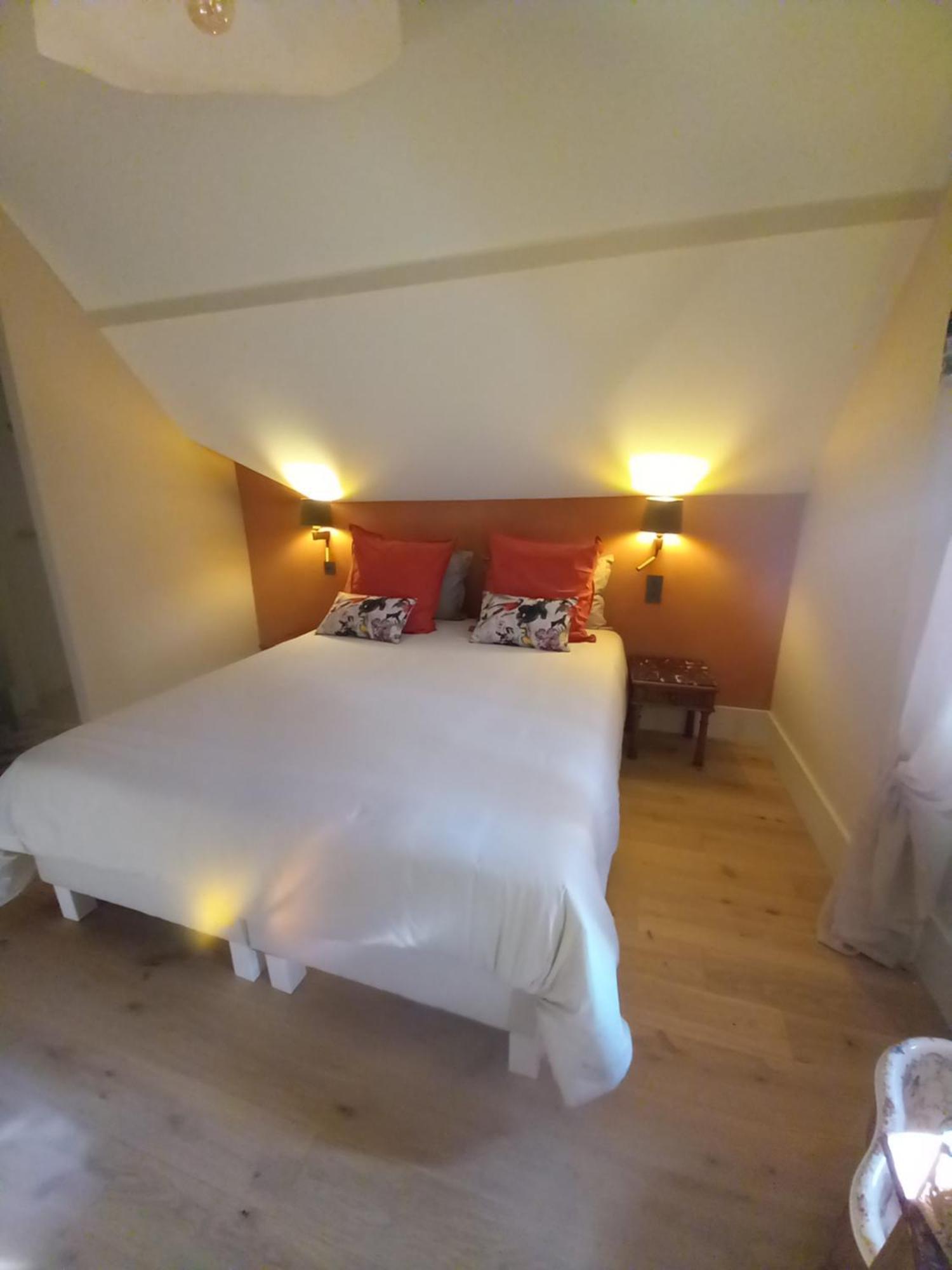 Les Palissieres - Chambres D'Hotes Mortagne-sur-Gironde Экстерьер фото